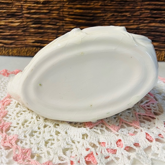 Vintage White Ceramic Swan Planter Mid-Century Modern Coastal Decor Elegant Bird - Picture 6 of 16
